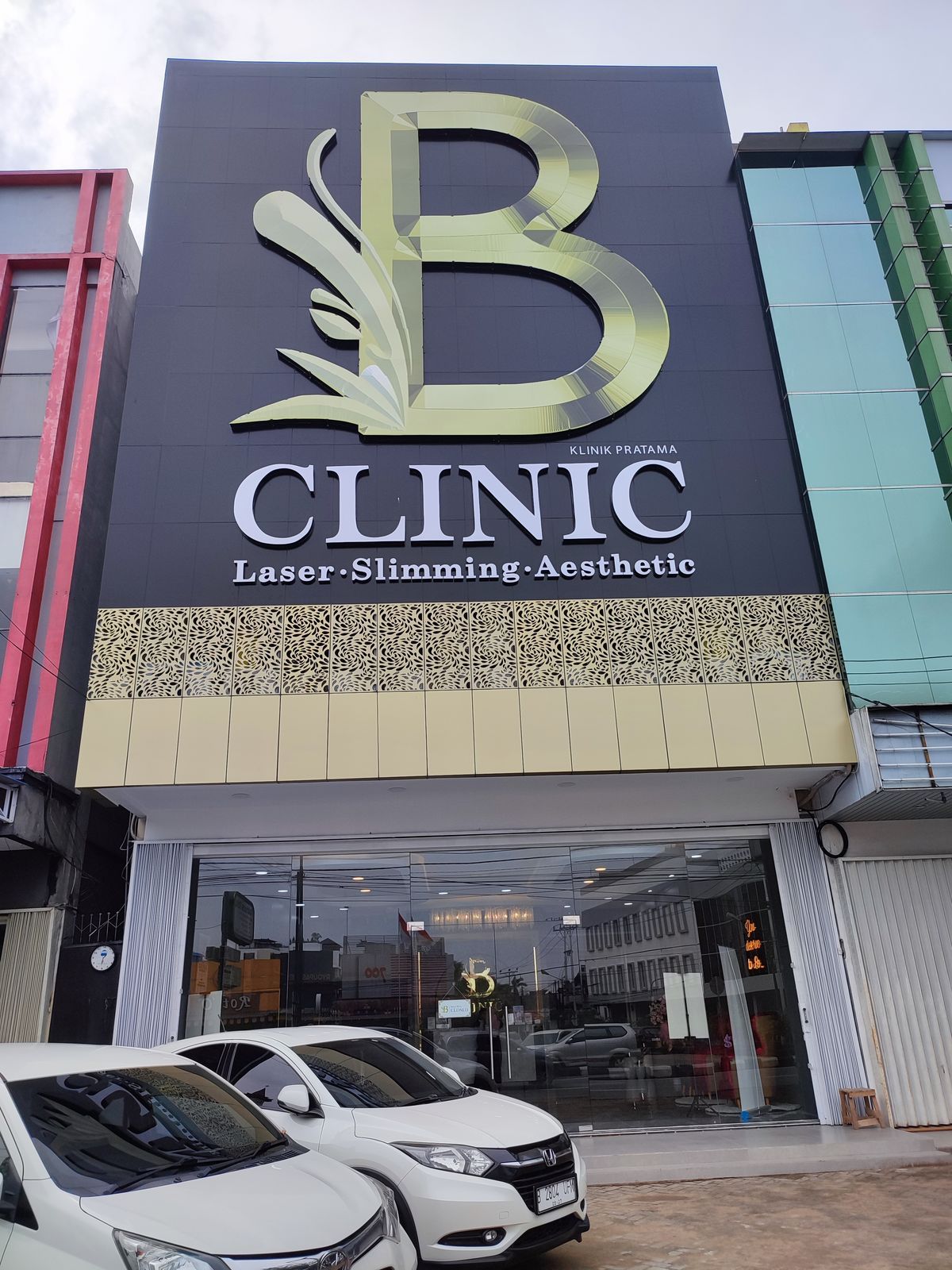 klinik kecantikan kobar - Dokumentasi Proyek
